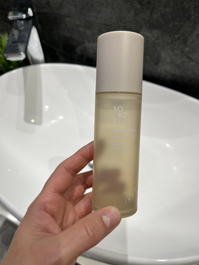 Denkowanie część druga :) Grudzień, kosmetyki w świątecznych opakowaniach lub w świątecznych kolorach: czerwonym, zielonym i złotym 