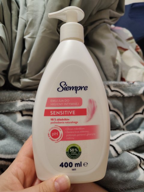 Denkowanie część druga :) Grudzień, kosmetyki w świątecznych opakowaniach lub w świątecznych kolorach: czerwonym, zielonym i złotym 