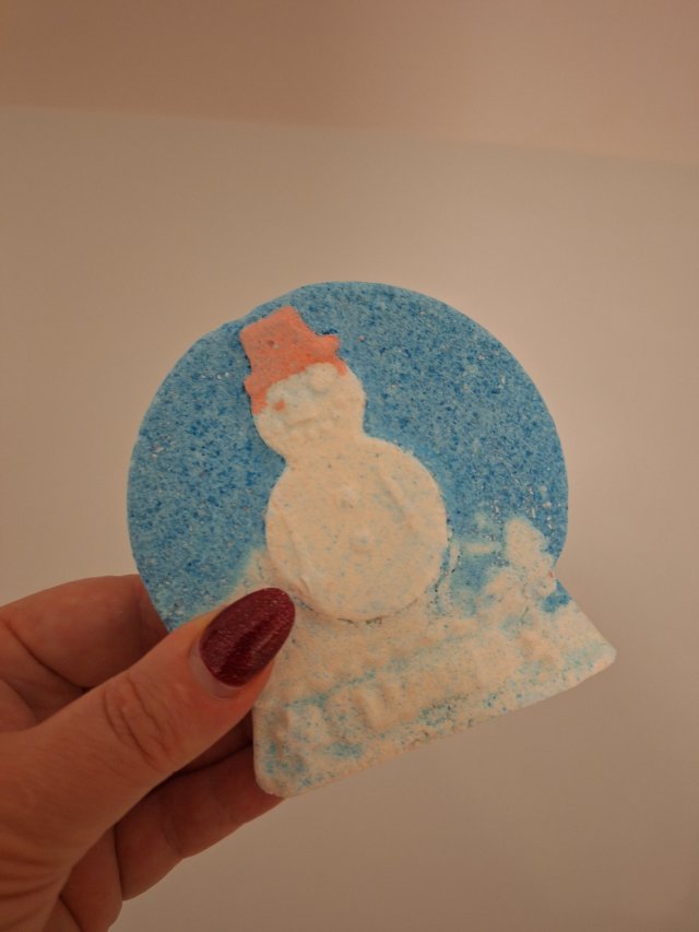 Denkowanie część druga :) Grudzień, kosmetyki w świątecznych opakowaniach lub w świątecznych kolorach: czerwonym, zielonym i złotym 