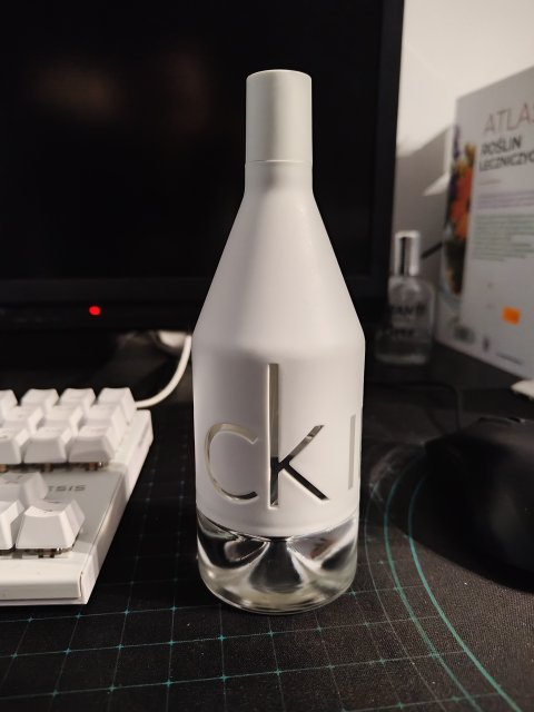 Denkowanie część druga :) Grudzień, kosmetyki w świątecznych opakowaniach lub w świątecznych kolorach: czerwonym, zielonym i złotym 