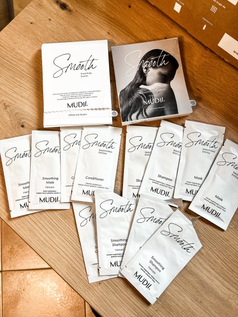 Mudii Smoothing Shampoo, szampon wygładzający do włosów 