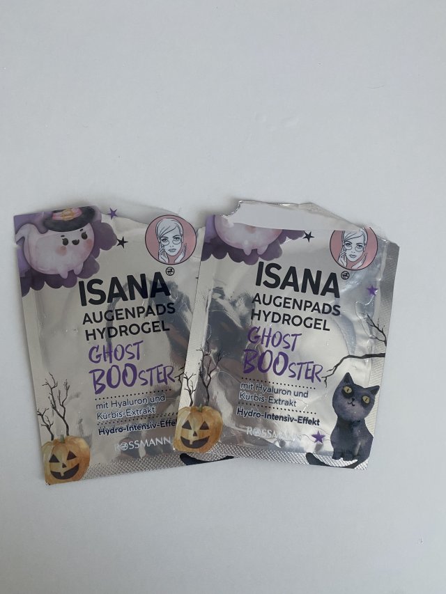 Denkowanie część druga :) Grudzień, kosmetyki w świątecznych opakowaniach lub w świątecznych kolorach: czerwonym, zielonym i złotym 