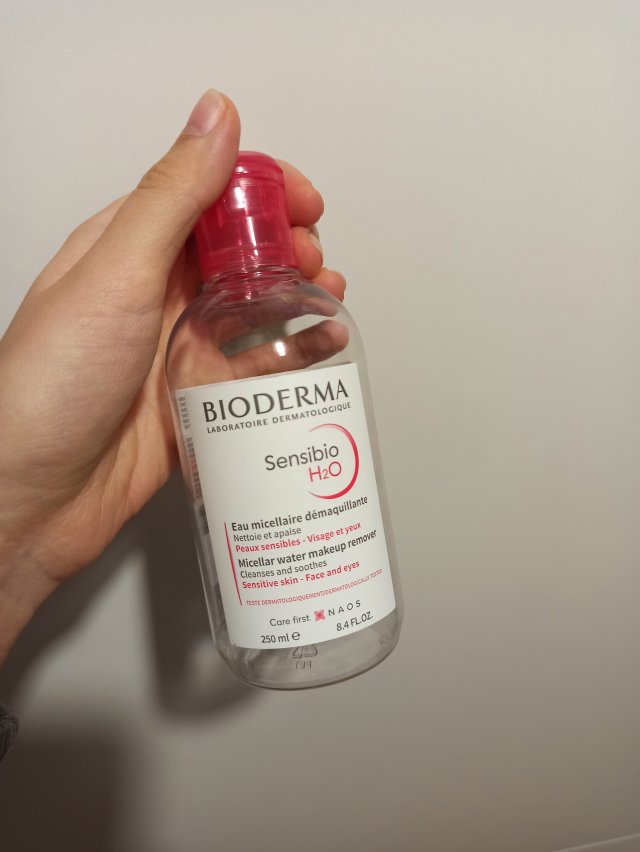 Denkowanie część druga :) Grudzień, kosmetyki w świątecznych opakowaniach lub w świątecznych kolorach: czerwonym, zielonym i złotym 