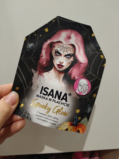 Denkowanie część druga :) Grudzień, kosmetyki w świątecznych opakowaniach lub w świątecznych kolorach: czerwonym, zielonym i złotym 