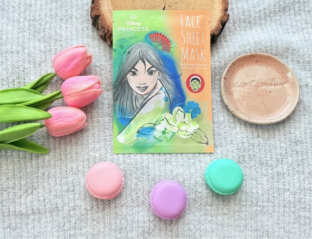 Topbrands Europe B.V. Disney Princess, Maska do twarzy w płacie, Formuła relaksująca, Zapach brzoskwini, Mulan 