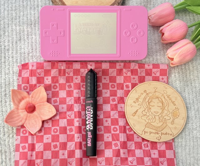 BeneFit Tusz do rzęs, Bad gal BANG!, Black