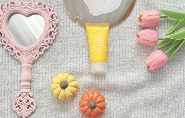 Ziaja Witamina C.B3 Niacynamid, Krem glow do twarzy, Naturalnie nawilżamy, Na dzień, Ochrona średnia SPF 15, Pielęgnacja multiwitaminowa
