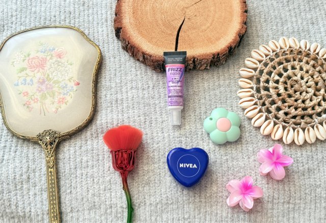 John Frieda Frizz Ease, Serum do włosów, 4w1, Extra Strong, Wunder-Shot