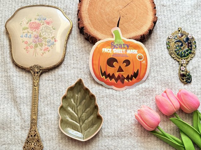 Maxbrands Marketing B.V. Face Sheet Mask, Maseczka do twarzy w płacie, Scary, With Pumpkin Spice Scent