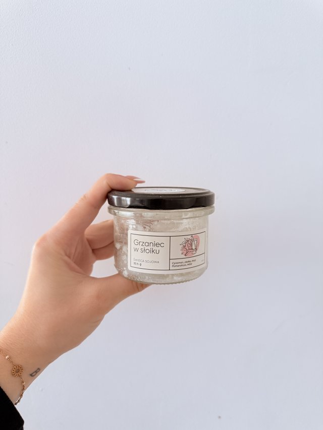 Denkowanie część druga :) Grudzień, kosmetyki w świątecznych opakowaniach lub w świątecznych kolorach: czerwonym, zielonym i złotym 