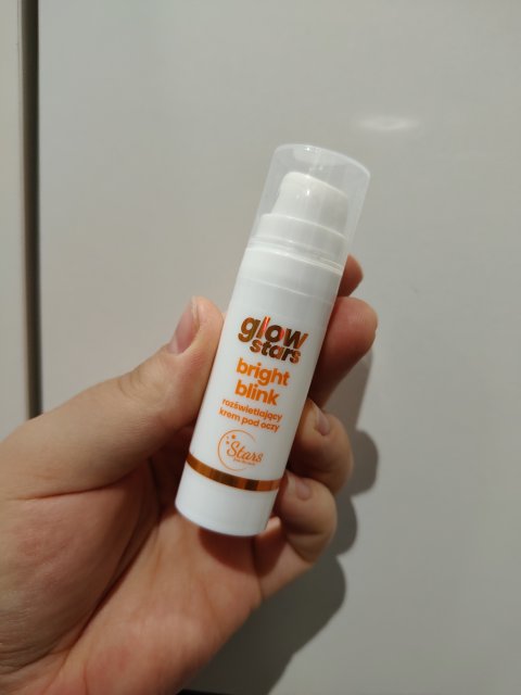 Denkowanie część druga :) Grudzień, kosmetyki w świątecznych opakowaniach lub w świątecznych kolorach: czerwonym, zielonym i złotym 