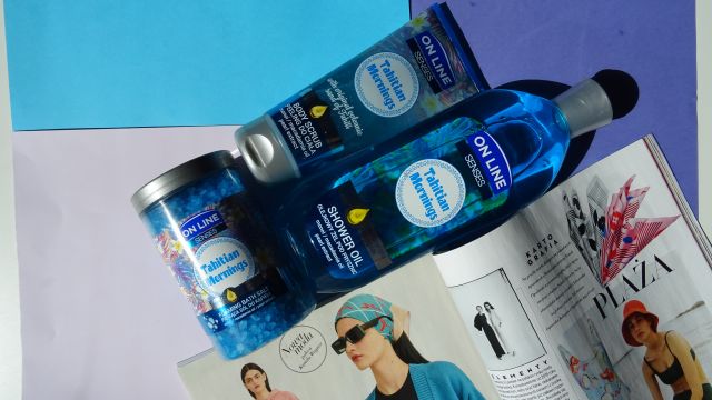 Podróż z kosmetykami On Line