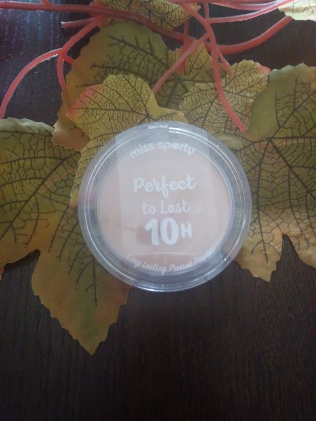 Miss Sporty Perfect To Last 10h, Long Lasting Pressed Powder, Puder do twarzy, Długotrwały, nr 001 Neutral Ivory