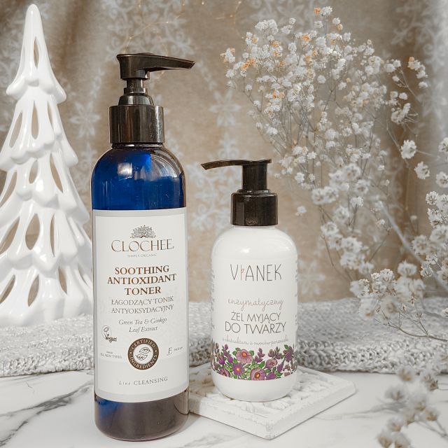 Kosmetyki w fioletowych odcieniach