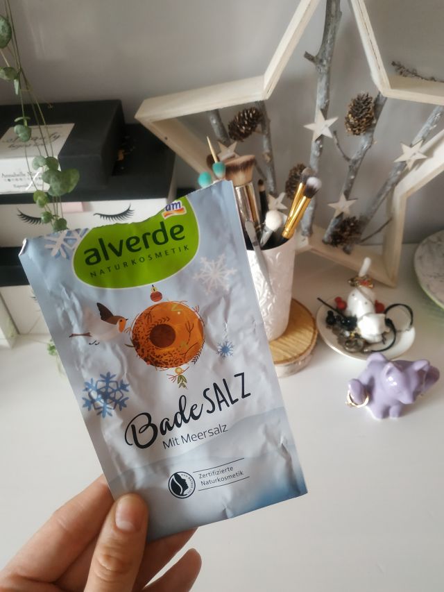 akcja denkowanie! grudzień - kosmetyki w świątecznych opakowaniach i świątecznych kolorach 🎄❄️⛄🎀🎁🎅