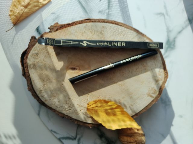 INK LINER EYELINER W PISAKU CZARNY