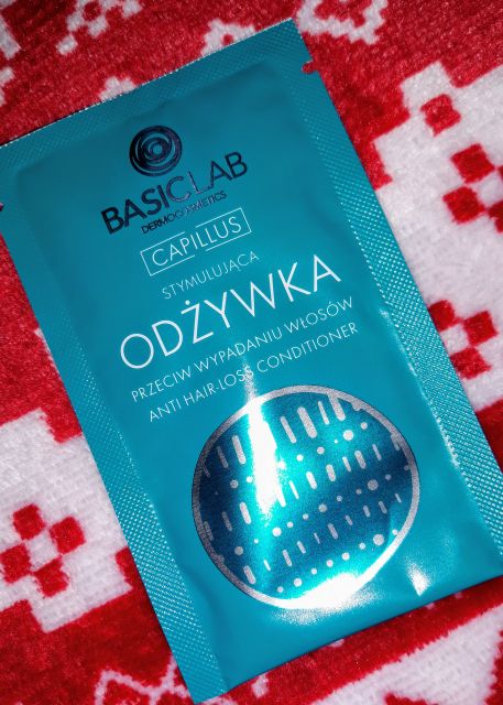 BasicLab Dermocosmetics Capillus, Odżywka na wypadanie włosów