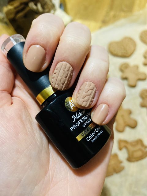 Pokaż swoje paznokcie