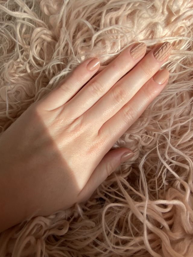 Pokaż swoje paznokcie