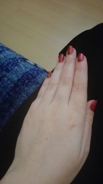 Pokaż swoje paznokcie