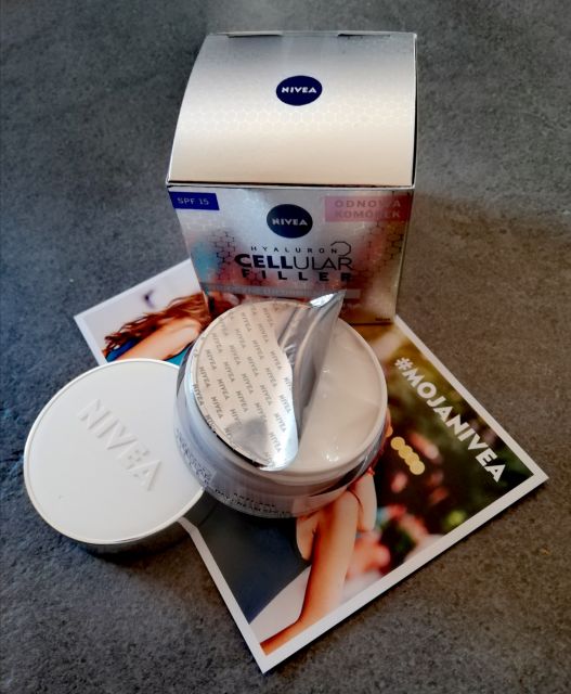 Nivea krem Hyaluron Cellular Filler 