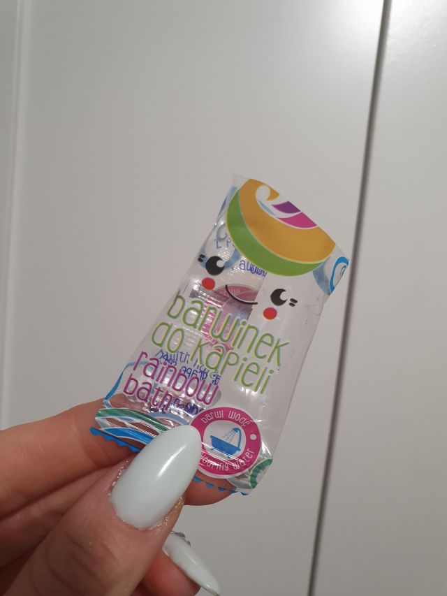 akcja denkowanie! grudzień - kosmetyki w świątecznych opakowaniach i świątecznych kolorach 🎄❄️⛄🎀🎁🎅