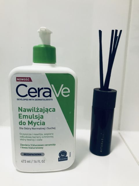 CeraVe Emulsja do mycia twarzy i ciała, Nawilżająca, Do skóry normalnej i suchej