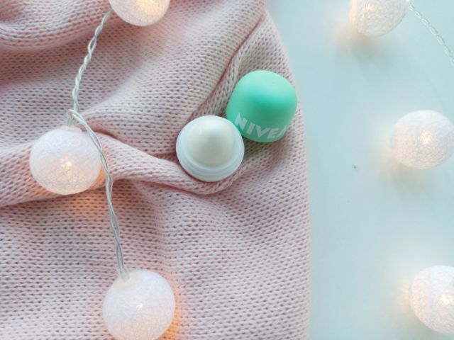 Nivea Pop-Ball, Balsam do ust, Orzeźwiająca Mięta