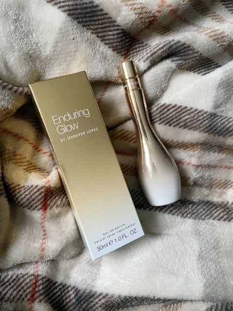 Woda perfumowana wnduring Glow jennifer lopez