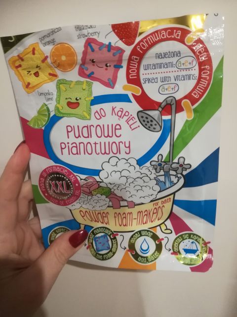 akcja denkowanie! grudzień - kosmetyki w świątecznych opakowaniach i świątecznych kolorach 🎄❄️⛄🎀🎁🎅