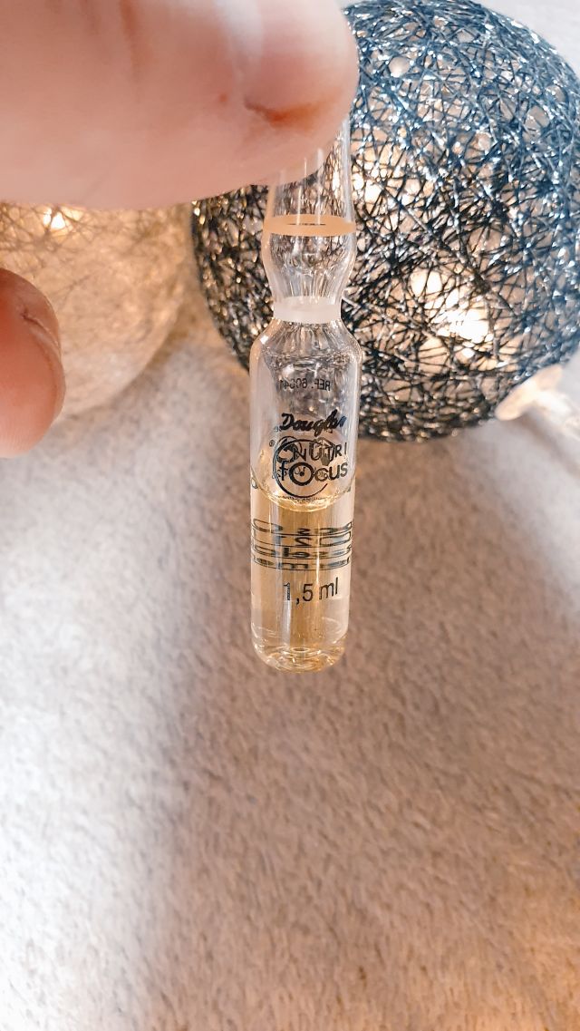 Odżywcza ampułka Douglas 