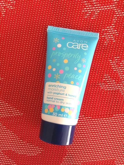 Avon Care, Krem do rąk, Rewitalizujący, Miód i Jogurt