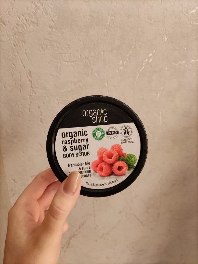 akcja denkowanie! grudzień - kosmetyki w świątecznych opakowaniach i świątecznych kolorach 🎄❄️⛄🎀🎁🎅