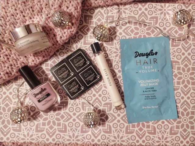 Kalendarz Douglas kosmetyki