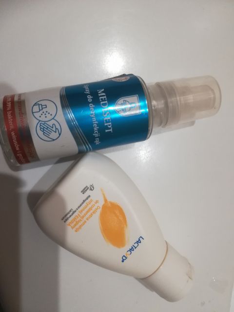 akcja denkowanie! grudzień - kosmetyki w świątecznych opakowaniach i świątecznych kolorach 🎄❄️⛄🎀🎁🎅