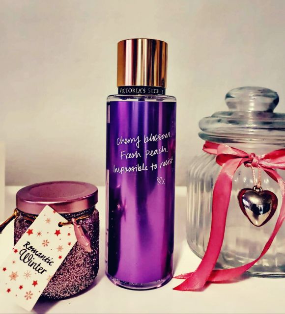 Victoria's Secret Mgiełka do ciała, Love Spell 