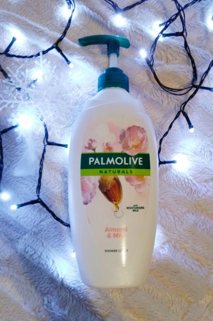 Palmolive Naturals, Żel pod prysznic, Almond & Milk