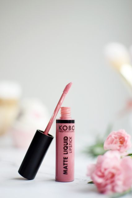 Kobo Matte Liquid Lipstick, Matowa pomadka w płynie, nr 405 passiflora tea