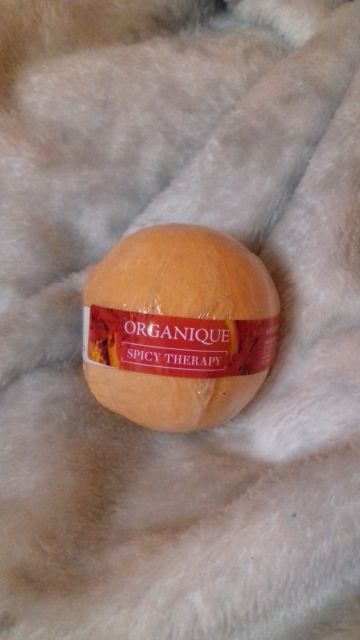 Organique Kula do kąpieli, Bath Bomb, Spicy Therapy, Pomarańcza z chili