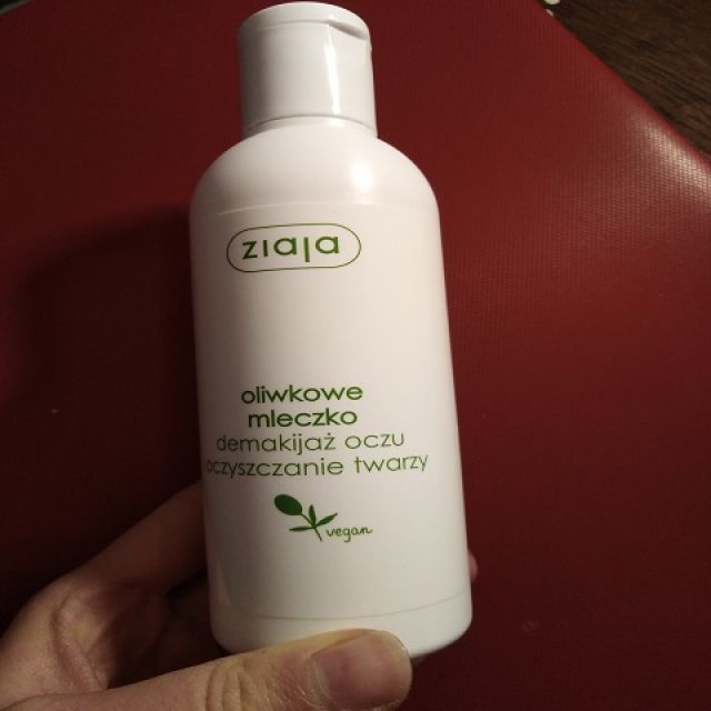 Ziaja Mleczko do demakijażu oczu i oczyszczania twarzy, Oliwkowe