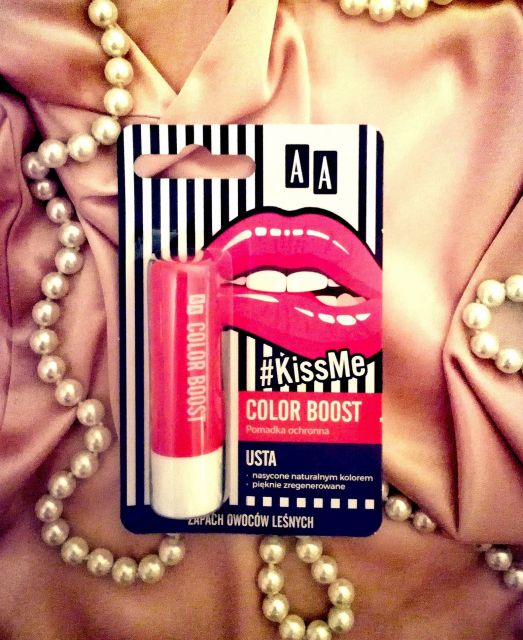 AA #KissMe, Pomadka do ust, Ochronna, Color Boost