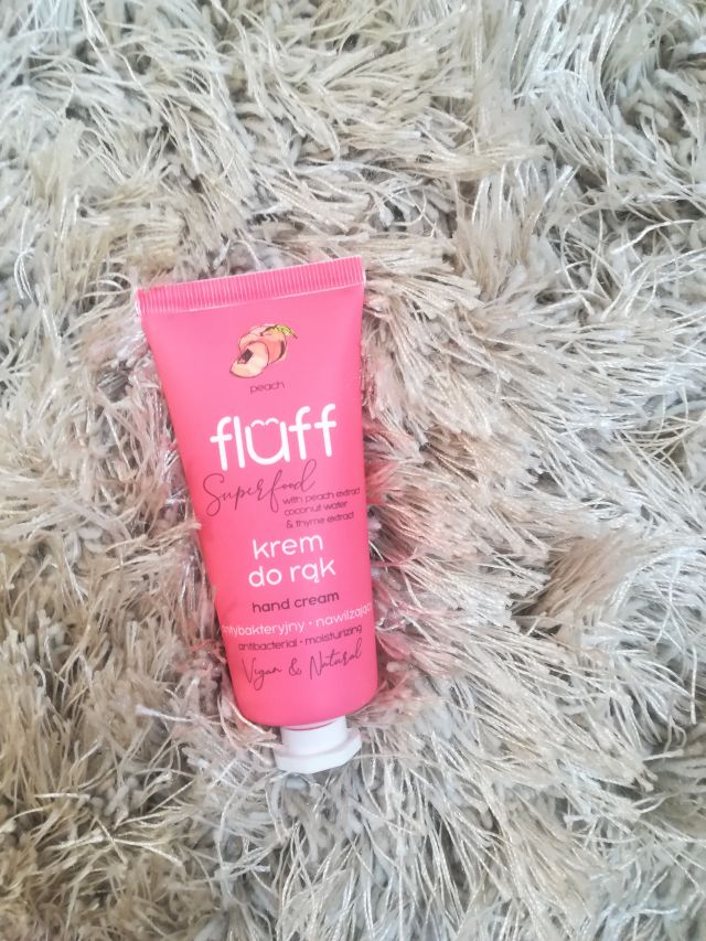 Fluff Superfood, Krem do rąk, Antybakteryjny i nawilżający, Brzoskwinia