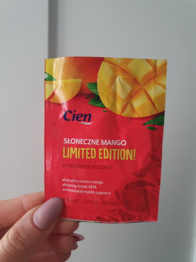 akcja denkowanie! grudzień - kosmetyki w świątecznych opakowaniach i świątecznych kolorach 🎄❄️⛄🎀🎁🎅