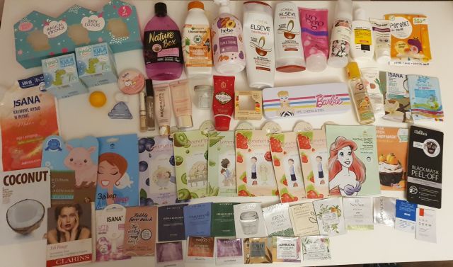 akcja denkowanie! grudzień - kosmetyki w świątecznych opakowaniach i świątecznych kolorach 🎄❄️⛄🎀🎁🎅