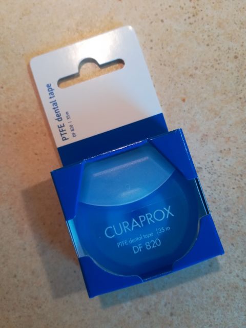 Curaden PTFE Taśma dentystyczna DF 820