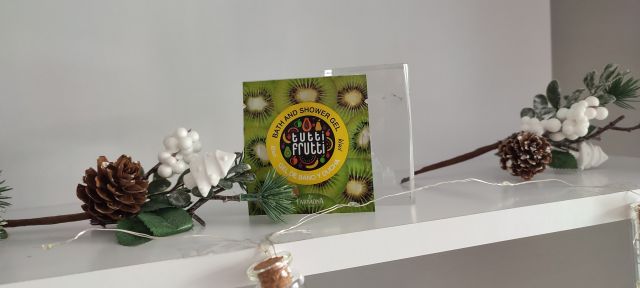 Farmona Tutti Frutti, Żel pod prysznic i do kąpieli, Kiwi 