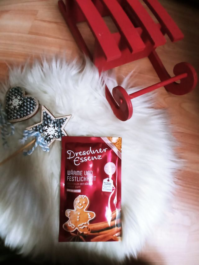 akcja denkowanie! grudzień - kosmetyki w świątecznych opakowaniach i świątecznych kolorach 🎄❄️⛄🎀🎁🎅