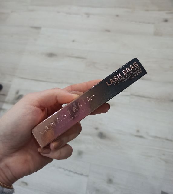 Anastasia Beverly Hills Lash Brag Mascara, Tusz do rzęs, Zwiększający objętość, Black