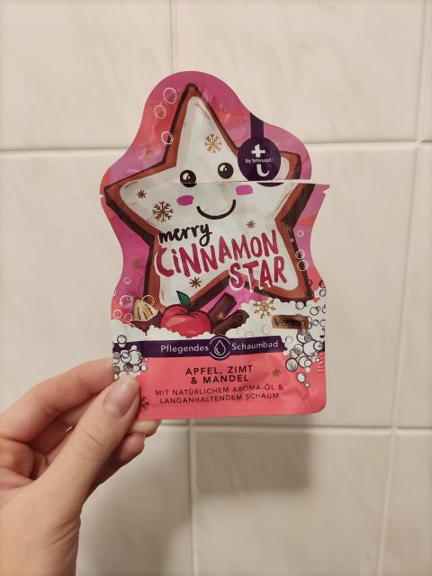 akcja denkowanie! grudzień - kosmetyki w świątecznych opakowaniach i świątecznych kolorach 🎄❄️⛄🎀🎁🎅