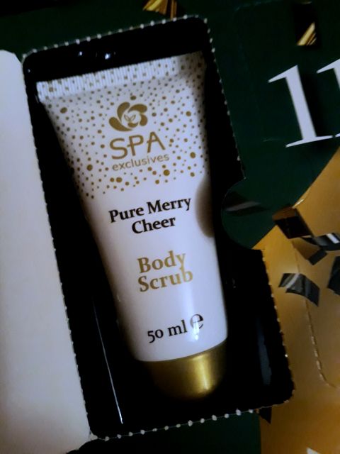 Action Spa exlusives, Pure Merry Cheer, Scrub do ciała 